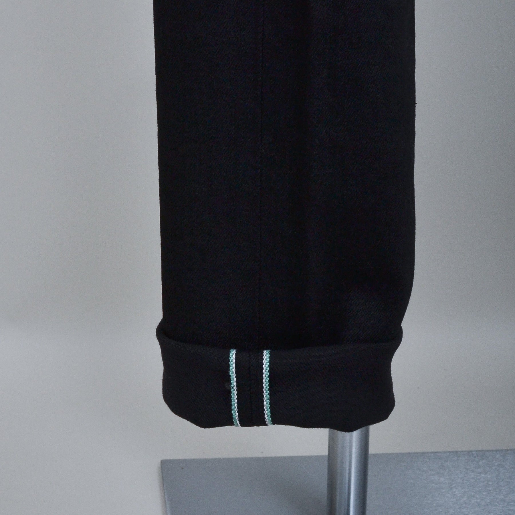 Edwin Made in Japan Kaihara Slim Tapered - Black x Black